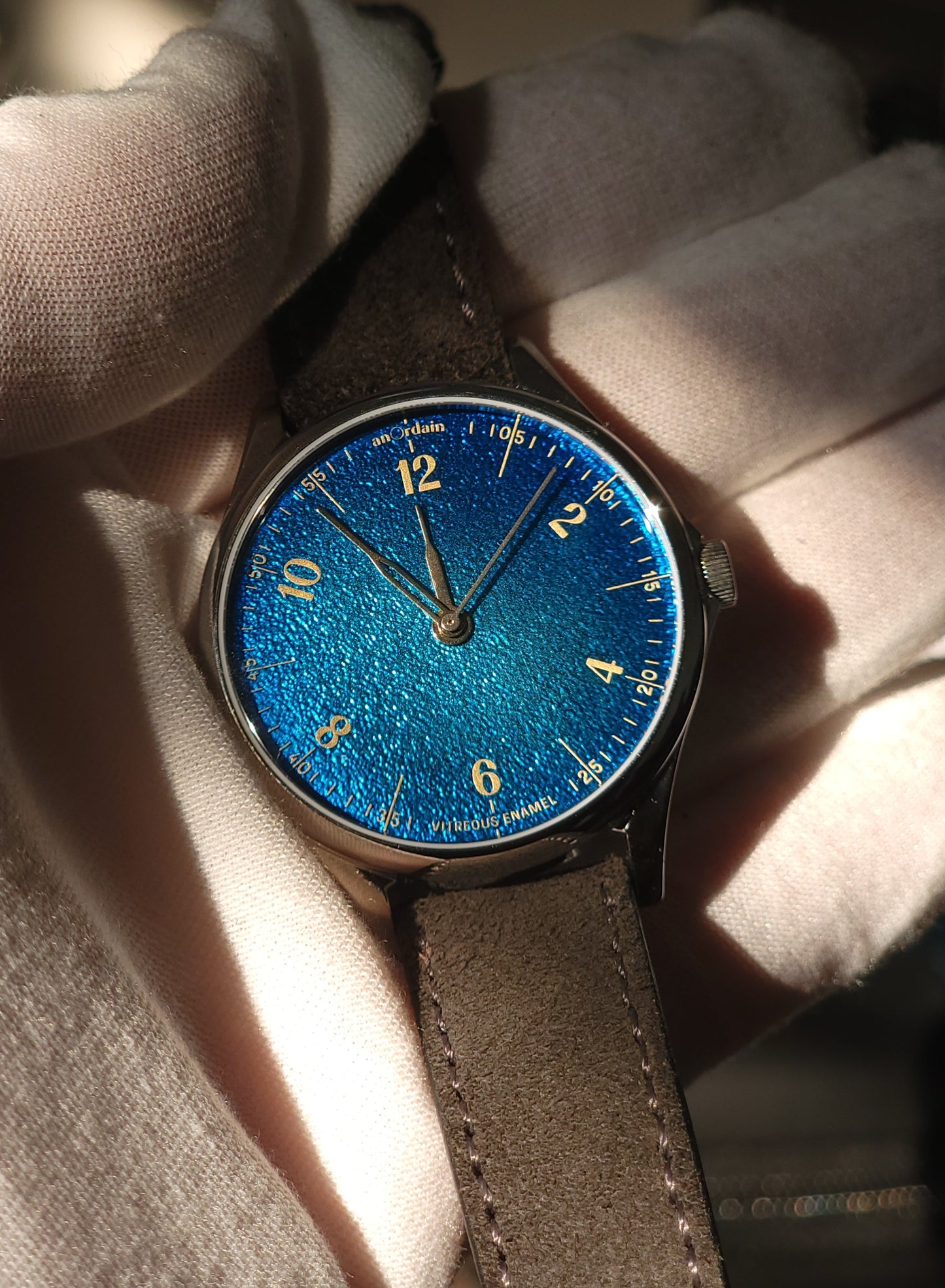 AnOrdain Model 1 Blue Fume Enamel Dial
