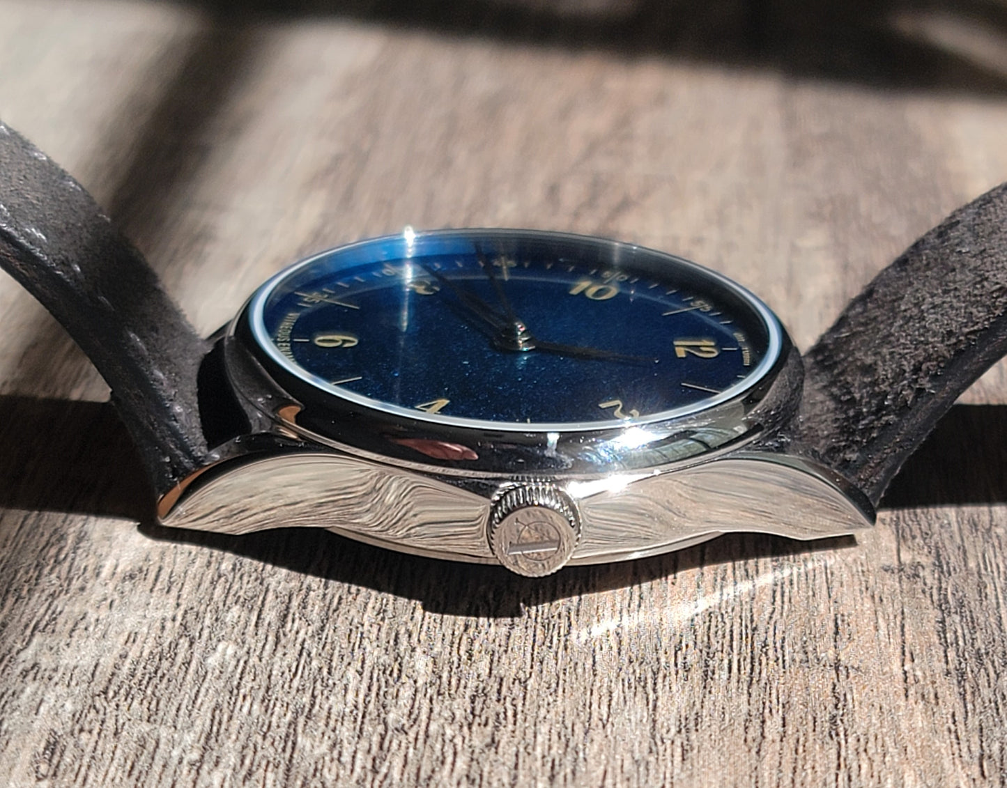 AnOrdain Model 1 Blue Fume Enamel Dial