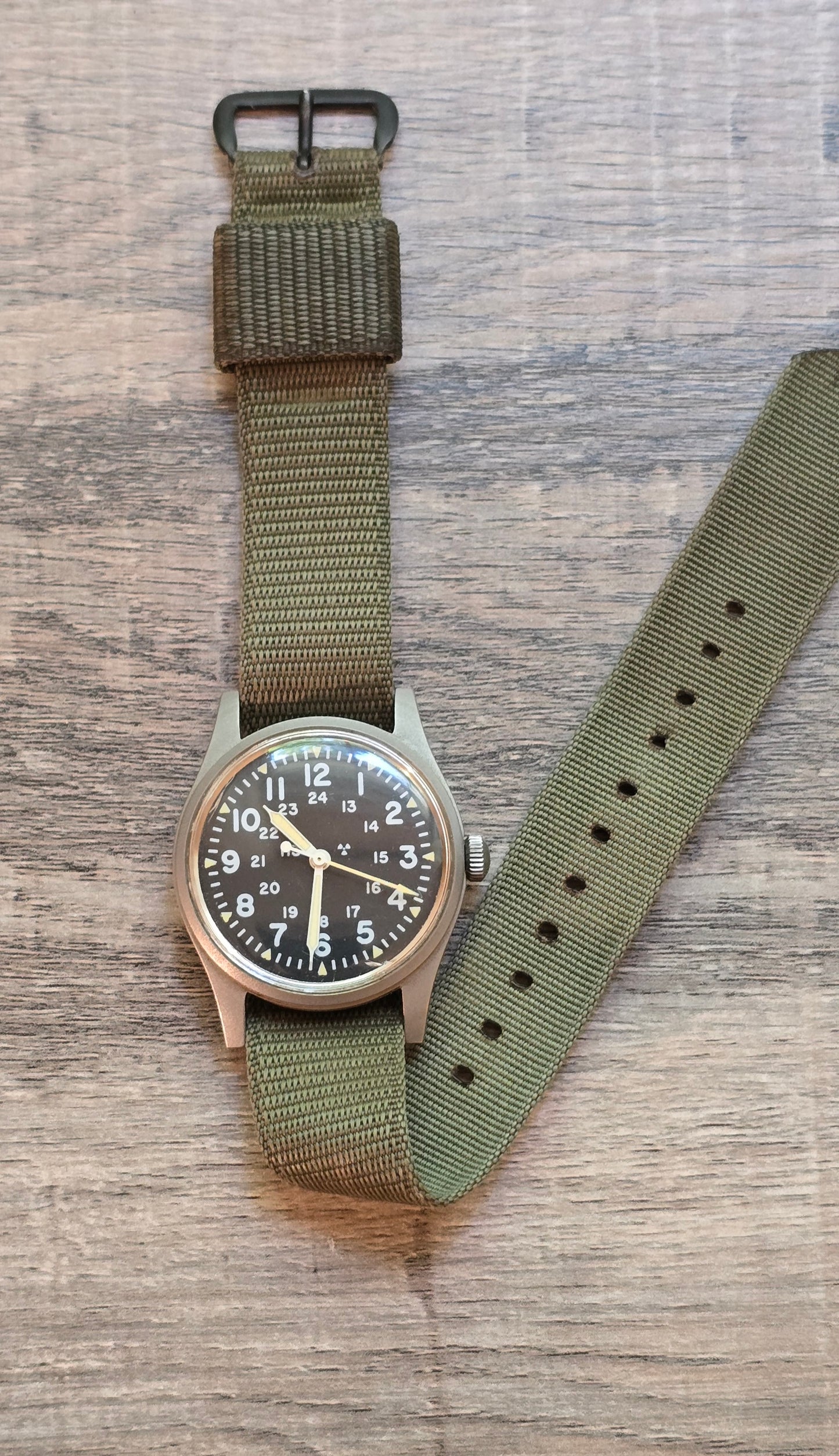 1982 Hamilton Khaki MIL-W-46374B