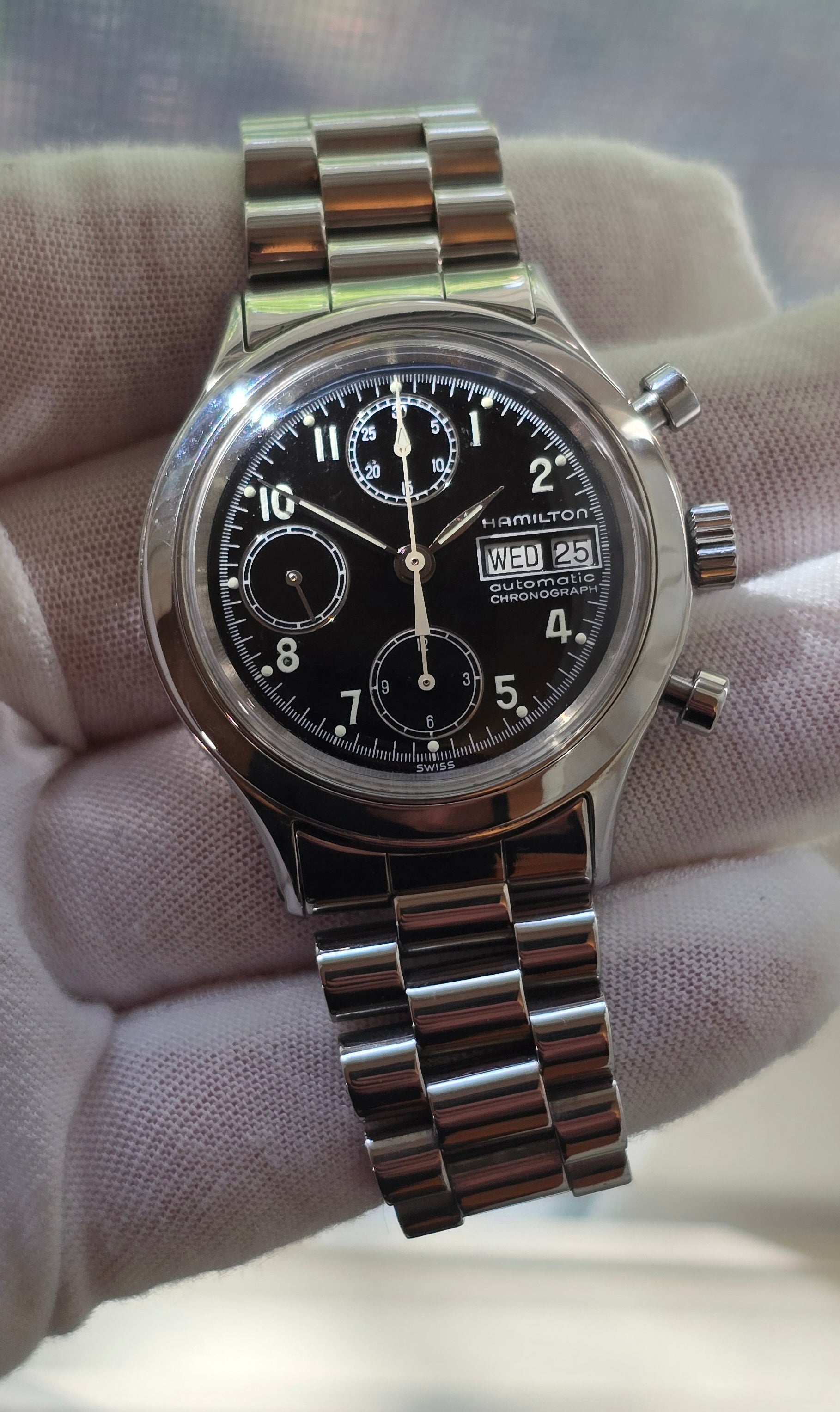 1990's Hamilton Chronograph 9941 – Morry & Krichy
