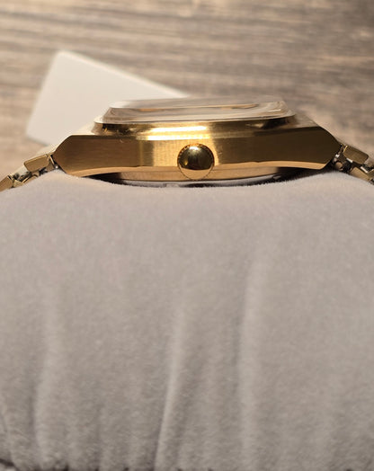 2025 Timex Reissue 1983 E-Line Green