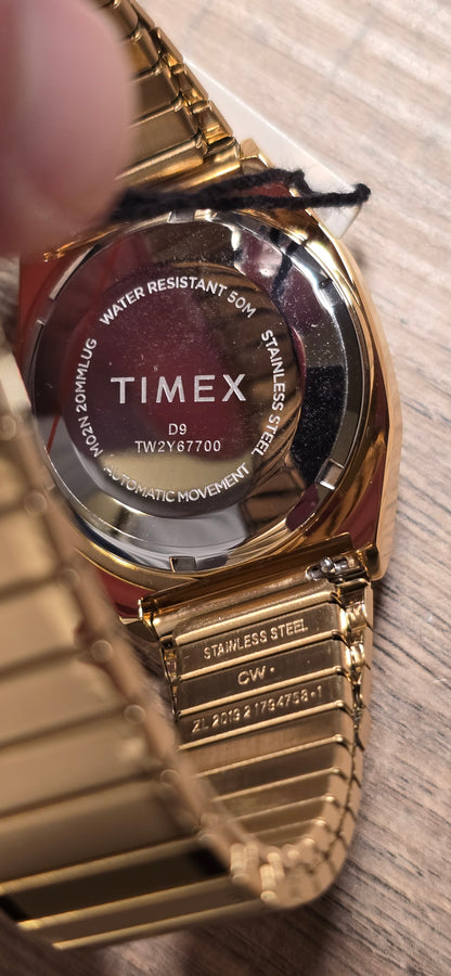 2025 Timex Reissue 1983 E-Line Green