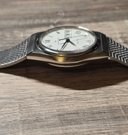 1980's Hamilton Quartz 710002-3