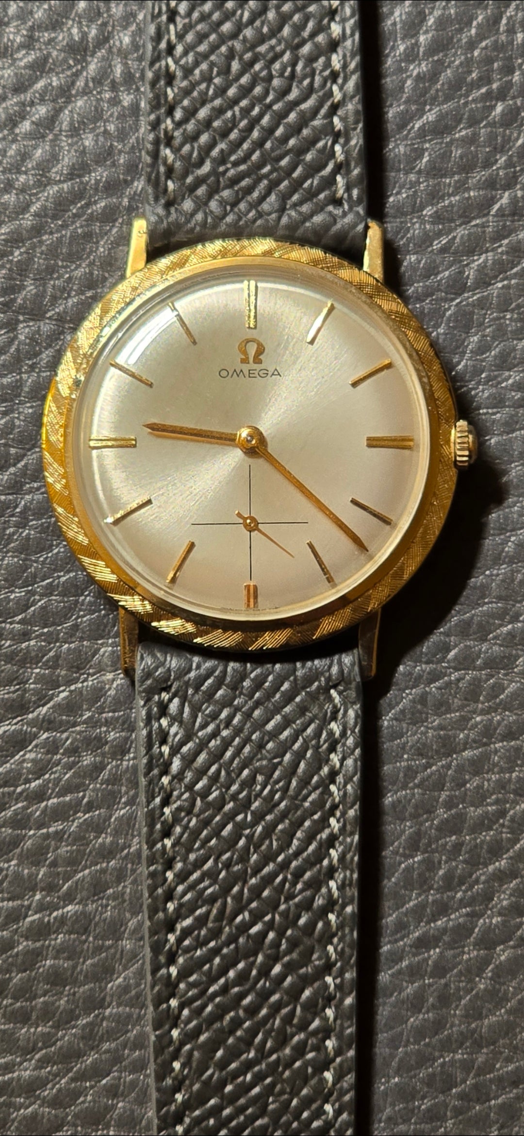1960 Omega "Disco Volante" 14K Solid Gold