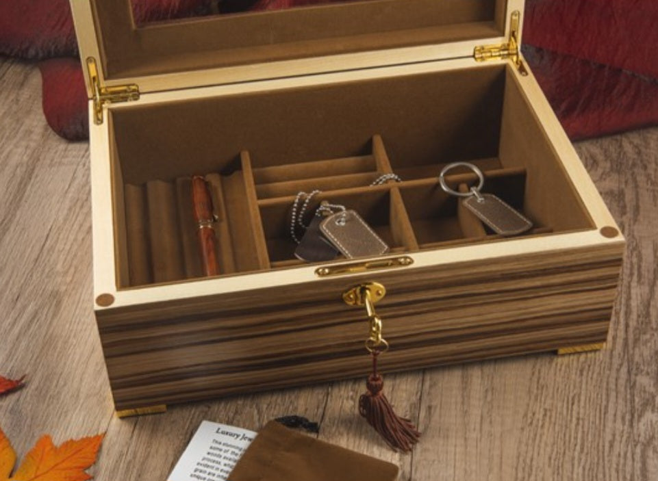 M+K Collection Luxury South American Vine Veneer 10-Slot Locking Watch Case