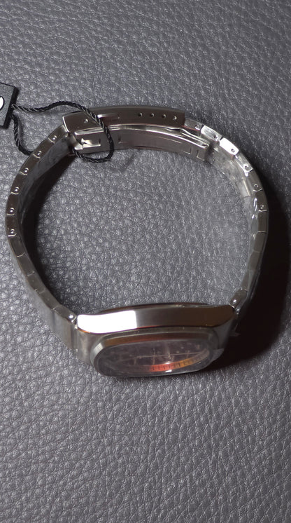 Brew Metric "Foil" Limited Edition of 150 Meca-Quartz Chronograph